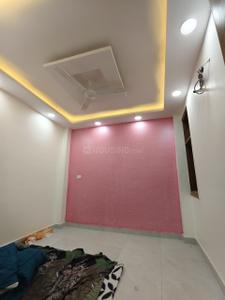 Bedroom Image of 900 Sq.ft 3 BHK Builder Floor for rent in Govindpuri New Delhi for Rs. 25000