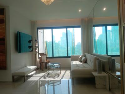 Living Room Image of 750 Sq.ft 2 BHK Apartment / Flat for sale in Kandivali West Mumbai for Rs. 22500000