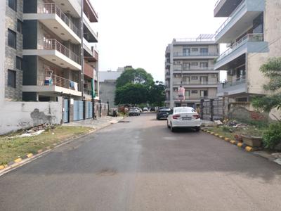 Image of 500 Sq.ft Residential Plot / Land for sale in Sector 85, Faridabad for Rs. 80000000