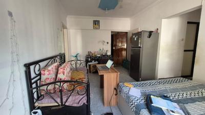 Bedroom Image of 840 Sq.ft 2 BHK Apartment / Flat for sale in Royal Palms Estate, Goregaon East Mumbai for Rs. 8000000