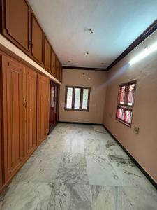 Bedroom Image of 1700 Sq.ft 2 BHK Builder Floor for rent in Vennila Gardens, Kandiyur Thanjavur for Rs. 15000