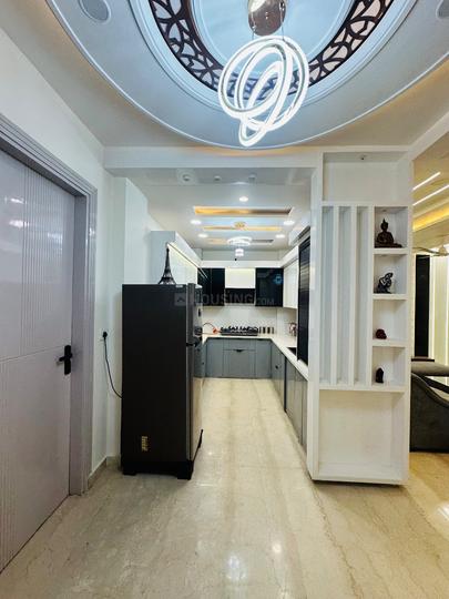 Bhagwati Garden, Dwarka Mor Bedroom 1