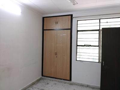 Bedroom Image of 1100 Sq.ft 2 BHK Apartment / Flat for sale in Shree Awas Apartment, Sector 18 Dwarka New Delhi for Rs. 21000000