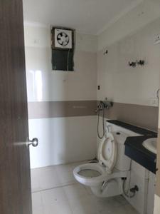 Common Bathroom Image of 1414 Sq.ft 3 BHK Apartment / Flat for sale in Amrapali Pan Oasis, Sector 70 Noida for Rs. 16640000