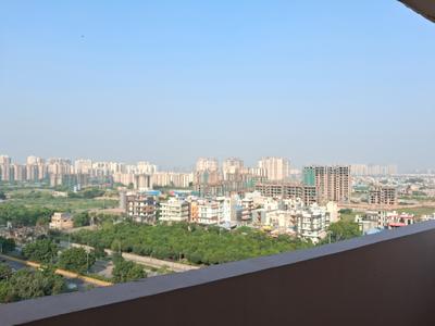 Bedroom One Image of 1150 Sq.ft 2.5 BHK Apartment / Flat for rent in Supertech Cape Town, Sector 74 Noida for Rs. 29000