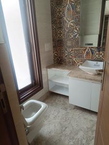 Image of 3000 Sq.ft 3 BHK Builder Floor for rent in Green Park Extension, New Delhi for Rs. 200000