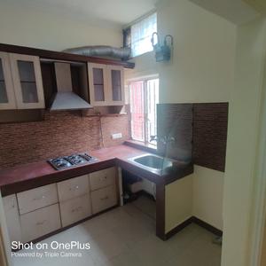 Kitchen Image of 1050 Sq.ft 2 BHK Apartment / Flat for rent in DDA Flats Munirka, Munirka New Delhi for Rs. 50001