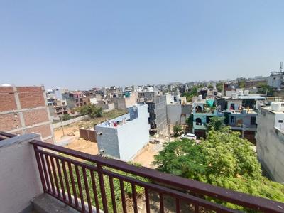 Balcony Image of 1000 Sq.ft 2 BHK Apartment / Flat for rent in Palam Vihar Extension Gurgaon for Rs. 18000