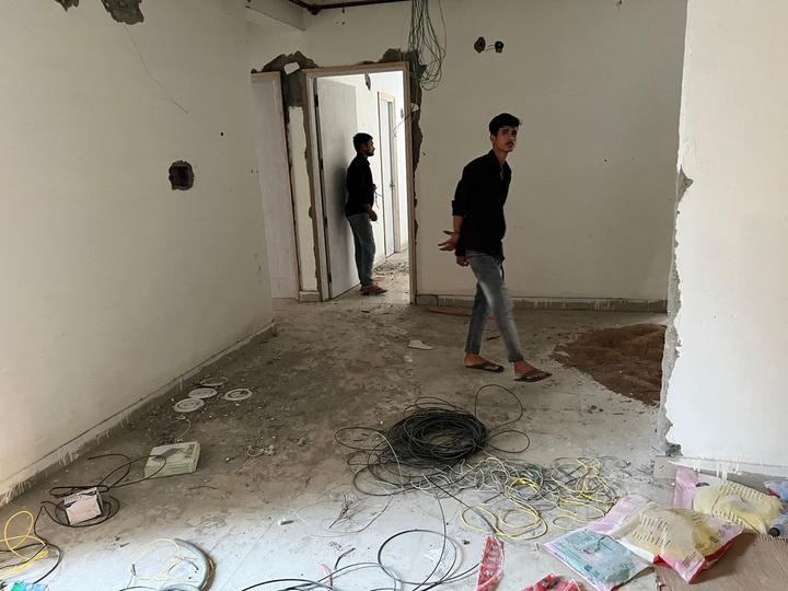 Ratan Pearls Main Image 1