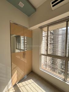 Balcony Image of 800 Sq.ft 2 BHK Apartment / Flat for sale in Lodha Amara, Kolshet Thane for Rs. 10999999