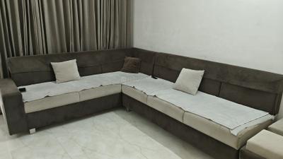 Living Room Image of 1935 Sq.ft 3 BHK Apartment / Flat for rent in Pramukh Horizon 2, Sargasan Gandhinagar for Rs. 30000