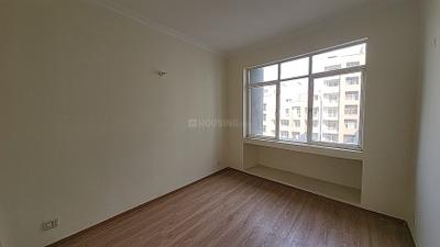 Bedroom Image of 1820 Sq.ft 3 BHK Apartment / Flat for rent in Raheja Vedaanta, Sector 108 Gurgaon for Rs. 32000