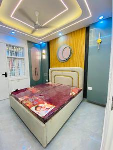 Bedroom Image of 2850 Sq.ft 3 BHK Apartment / Flat for rent in Uttam Nagar New Delhi for Rs. 24999