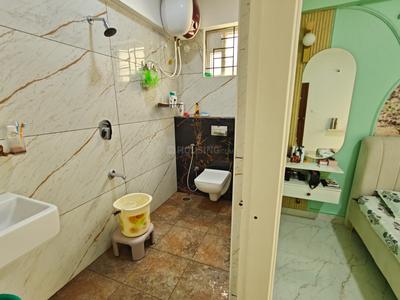 Bathroom Image of 1200 Sq.ft 2 BHK Apartment / Flat for rent in Surya Pride, Akshayanagar Bengaluru for Rs. 40000