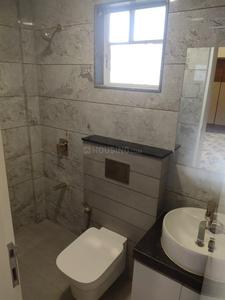 Bathroom Image of 1150 Sq.ft 3 BHK Apartment / Flat for sale in Darshanam Splendora II, Bhayli Vadodara for Rs. 8100000