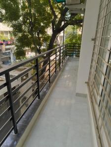 Balcony Image of 2200 Sq.ft 4 BHK Apartment / Flat for sale in DDA Sector C Pocket 8, Vasant Kunj New Delhi for Rs. 49500000