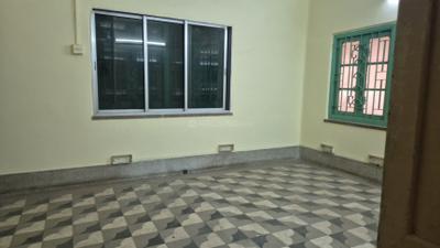 Image of 900 Sq.ft 2 BHK Apartment / Flat for sale in Lake Gardens, Kolkata for Rs. 5800000