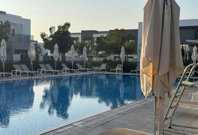 Balcony Image of 1689 Sq.ft 3 BHK Villa for sale in Dubai South Dubai for Rs. 66300000