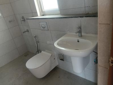 Bathroom Image of 2359 Sq.ft 4 BHK Villa for sale in Godrej Golf Links Villas, Jaypee Greens Greater Noida for Rs. 36500000