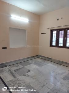 Bedroom Image of 900 Sq.ft 3 BHK Independent House for rent in Subhash Nagar Colony Bareilly for Rs. 8000