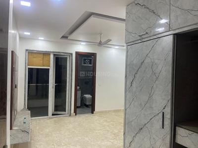 Bedroom Image of 950 Sq.ft 2 BHK Builder Floor for sale in Ramesh Nagar New Delhi for Rs. 15000000