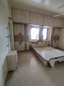 Bedroom Image of 1800 Sq.ft 3 BHK Apartment / Flat for rent in Mukund Nagar Pune for Rs. 70000