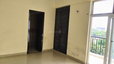 Bedroom Image of 1225 Sq.ft 3 BHK Apartment / Flat for sale in Amrapali Zodiac, Sector 120 Noida for Rs. 12500000