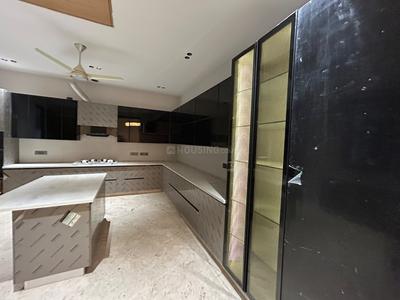Kitchen Image of 11250 Sq.ft 6 BHK Farm House for sale in DLF Farms New Delhi for Rs. 200000000
