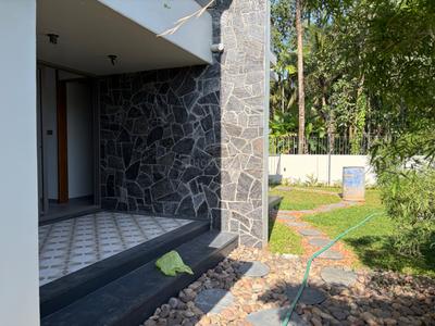 Balcony Image of 4000 Sq.ft 4 BHK Independent House for sale in Kakkanad Kochi for Rs. 37500000