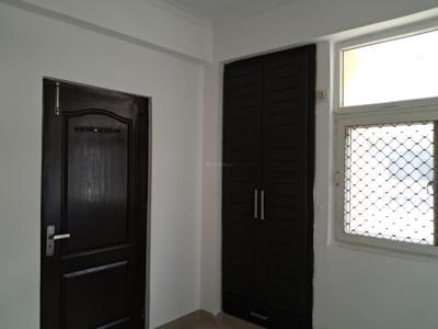 Bedroom Image of 950 Sq.ft 2 BHK Apartment / Flat for sale in Amrapali Zodiac, Sector 120 Noida for Rs. 8900000