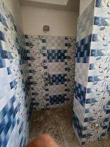 Bathroom Image of 850 Sq.ft 2 BHK Apartment / Flat for sale in Priya Apartment, Keshtopur Kolkata for Rs. 3100000