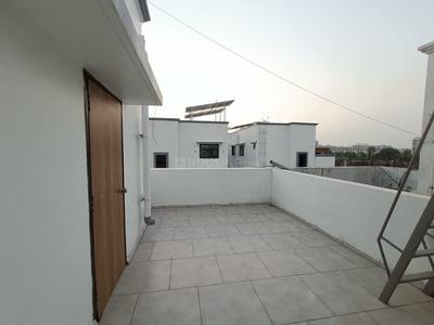 Balcony Image of 1800 Sq.ft 4 BHK Duplex for rent in Sunpharma Road Vadodara for Rs. 20000