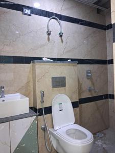 Common Bathroom Image of 1200 Sq.ft 3 BHK Apartment / Flat for sale in Hark Sai Homes 6, Sector 49 Noida for Rs. 6000000