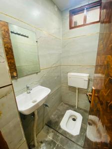 Image of 3250 Sq.ft 3 BHK Apartment / Flat for rent in Uttam Nagar, New Delhi for Rs. 25000