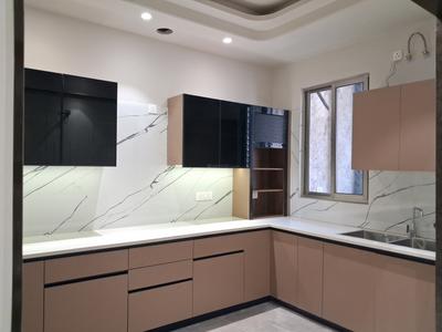 Kitchen Image of 1800 Sq.ft 3 BHK Builder Floor for sale in Paschim Vihar New Delhi for Rs. 35000000
