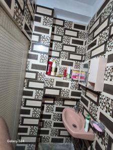 Bathroom Image of 650 Sq.ft 2 BHK Builder Floor for sale in Paschim Barisha Kolkata for Rs. 3600000