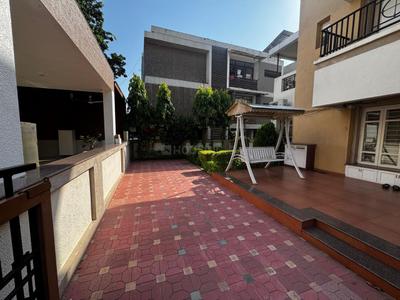 Balcony Image of 1719 Sq.ft 4 BHK Independent House for sale in Thaltej Ahmedabad for Rs. 47500000