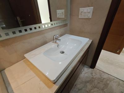 Image of 2800 Sq.ft 4 BHK Builder Floor for rent in Green Park Extension, New Delhi for Rs. 175000