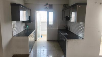 Kitchen Image of 1340 Sq.ft 3 BHK Apartment / Flat for rent in Gulshan Ikebana, Sector 143 Noida for Rs. 32000