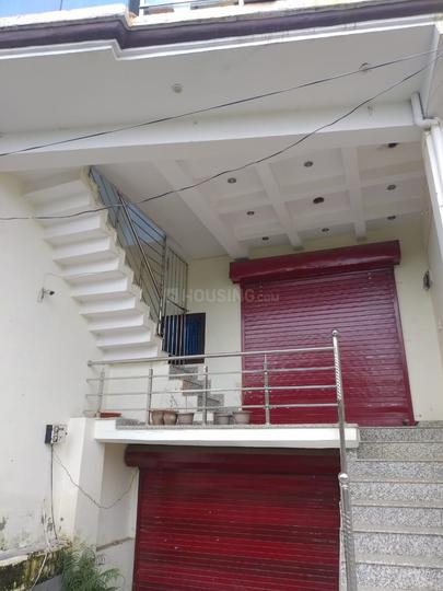 Semi commercial house for sale Main Image 1