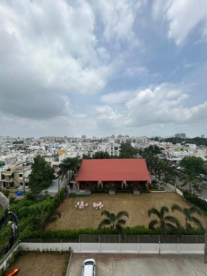 Param Skylife Main Image 1