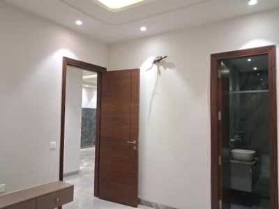 Bedroom Image of 1800 Sq.ft 3 BHK Builder Floor for sale in Paschim Vihar New Delhi for Rs. 36000000