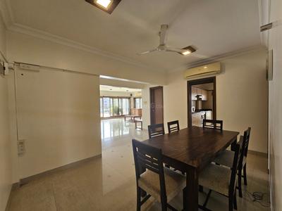 Hall Image of 2000 Sq.ft 3 BHK Apartment / Flat for sale in Khar West Mumbai for Rs. 105000000