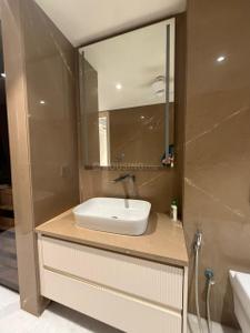 Bathroom Image of 6300 Sq.ft 7 BHK Duplex for sale in Punjabi Bagh New Delhi for Rs. 185000000