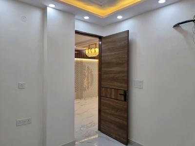 Bedroom Image of 1000 Sq.ft 3 BHK Apartment / Flat for sale in Bharat Vihar New Delhi for Rs. 9000000