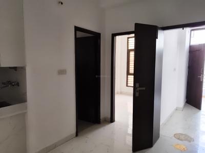 Living Room Image of 850 Sq.ft 2 BHK Apartment / Flat for sale in Indirapuram Ghaziabad for Rs. 7500000
