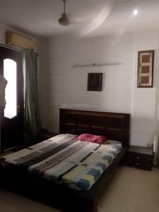 Bedroom Image of 2200 Sq.ft 3 BHK Builder Floor for sale in Chittaranjan Park New Delhi for Rs. 45000000