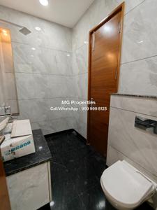 Bathroom Image of 820 Sq.ft 3 BHK Builder Floor for sale in Shalimar Bagh New Delhi for Rs. 18200000