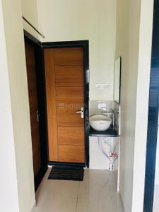 Bathroom Image of 1500 Sq.ft 2 BHK Independent House for rent in Tikrapara Raipur for Rs. 13000