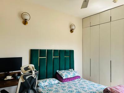 Bedroom Image of 930 Sq.ft 2 BHK Apartment / Flat for sale in AIPL The Peaceful Homes, Sector 70A Gurgaon for Rs. 14000000